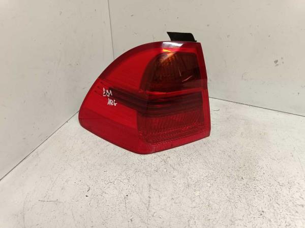 FEU ARRIERE GAUCHE BMW SERIE 3 E91 BREAK 2004-2008 - Vue 1